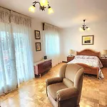 Piso Bellavista شقة